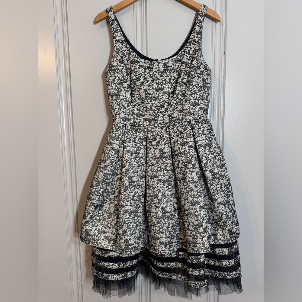 NOIR Sachin & Babi Tulle Fit and Flare Sleeveless Dress‎ metallic jacquard 4